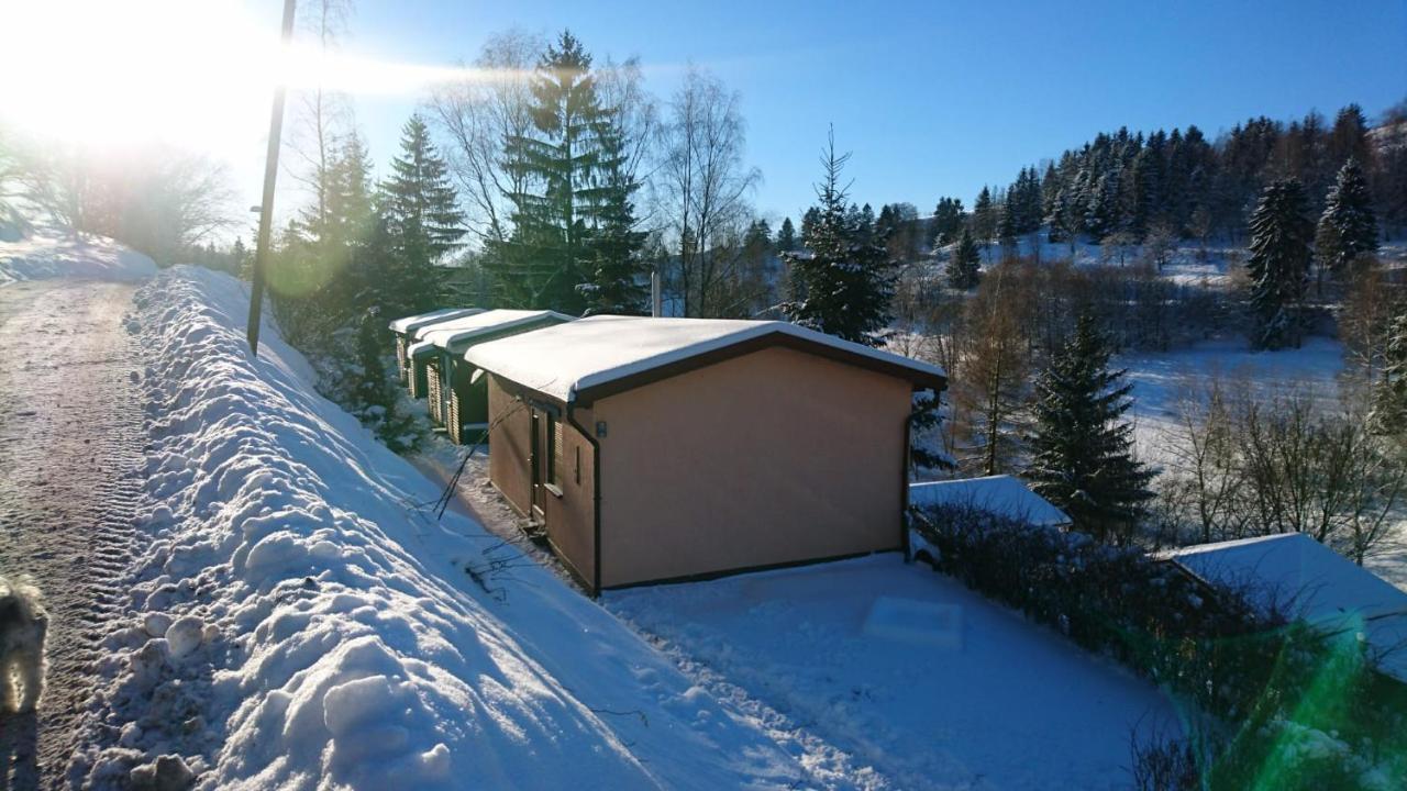 Ruhiges Ferienhaus Am Waldrand Mit Sauna Und Kamin - Hellaberg II Langenbach  Exterior photo