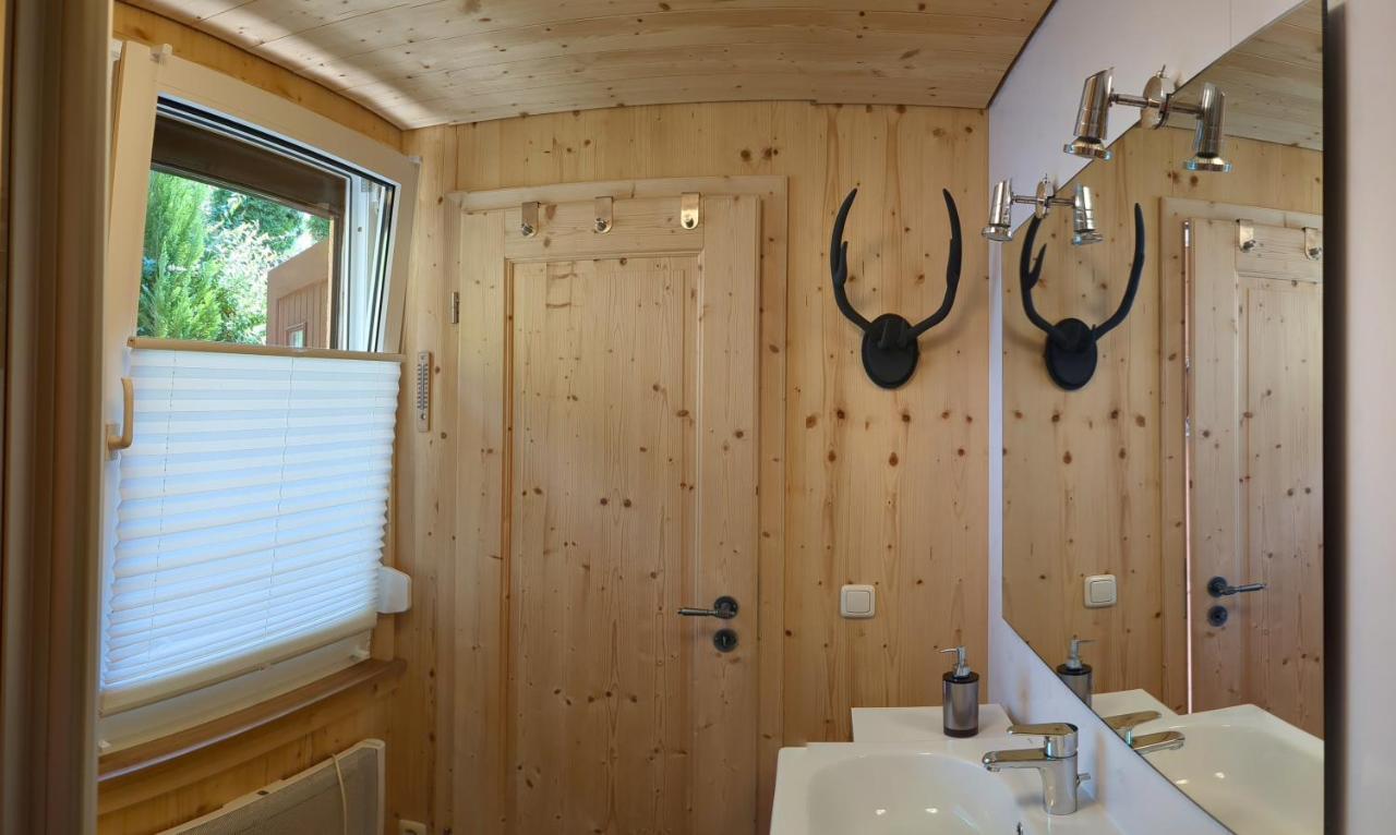 Ruhiges Ferienhaus Am Waldrand Mit Sauna Und Kamin - Hellaberg II Langenbach  Exterior photo